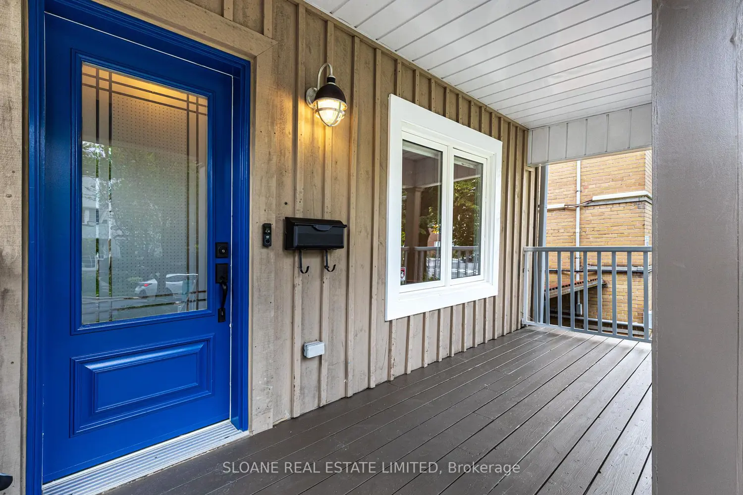 271 St Clair Avenue photo 2