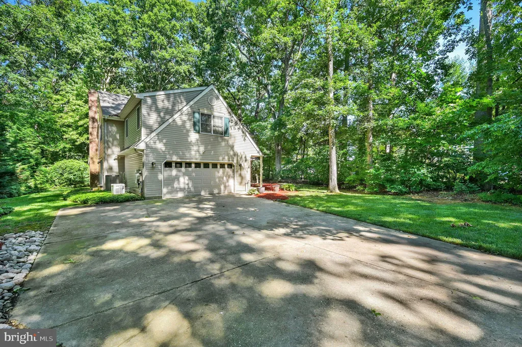 176 Burning Tree Road, Dover, DE 19904 photo 2