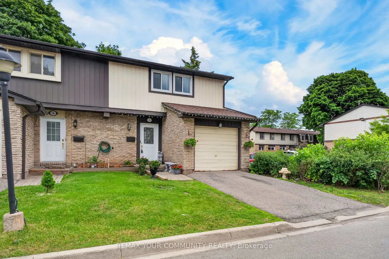 93 Hansen Road 11 photo 2