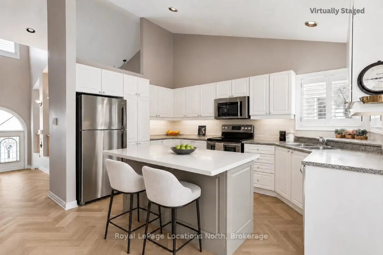 57 Barker Boulevard photo 4
