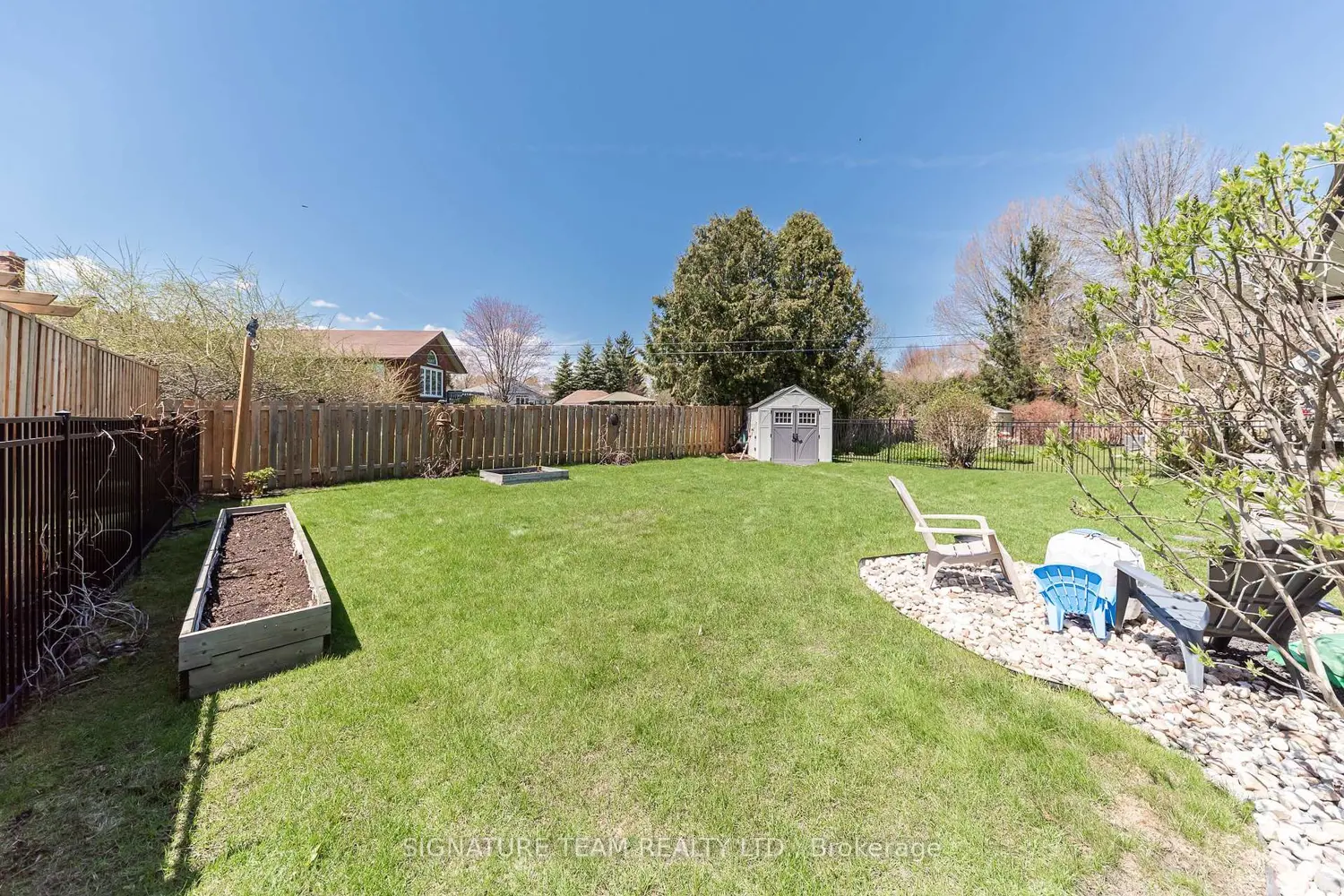 130 Noik Drive photo 3