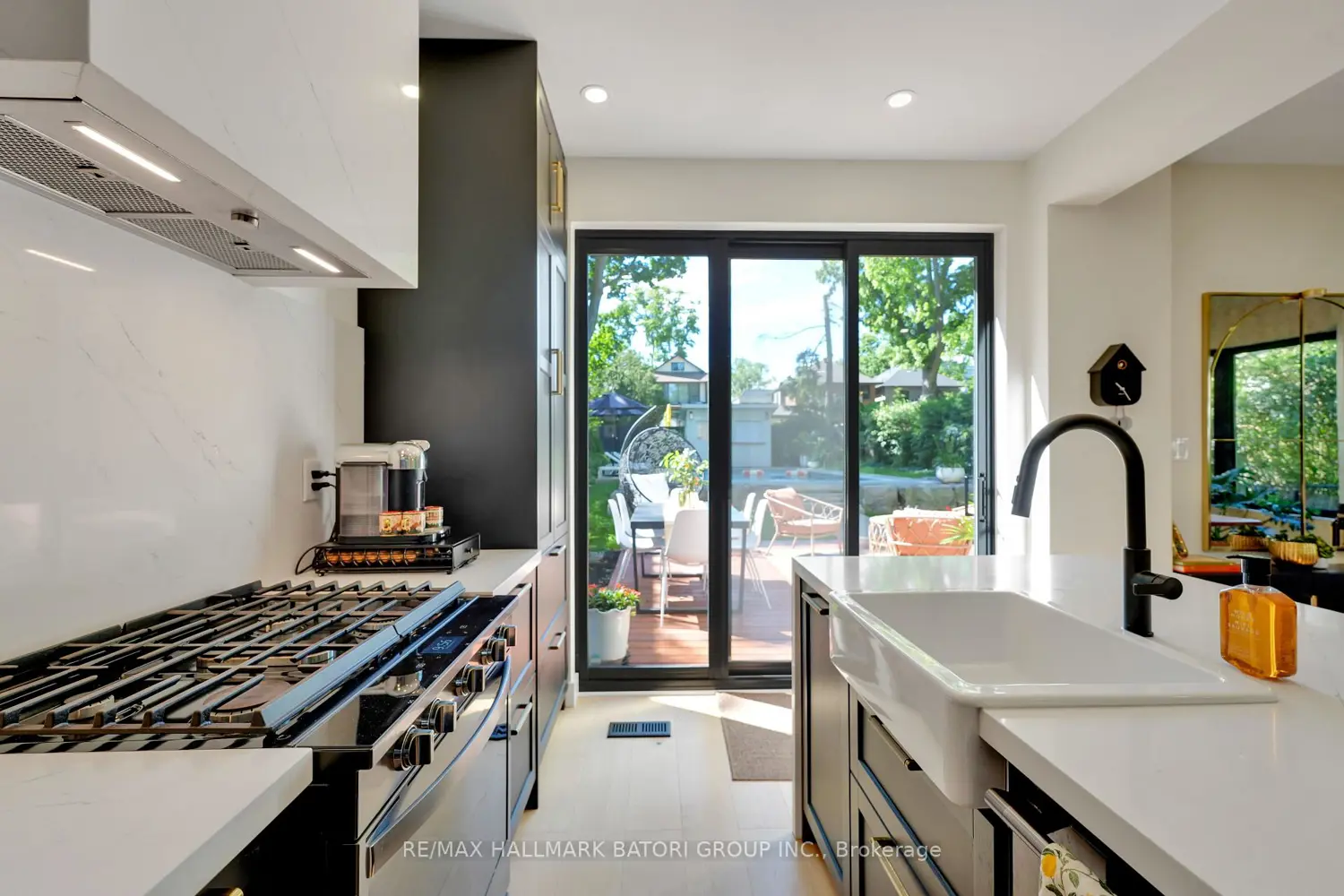 255 Blythwood Road photo 3