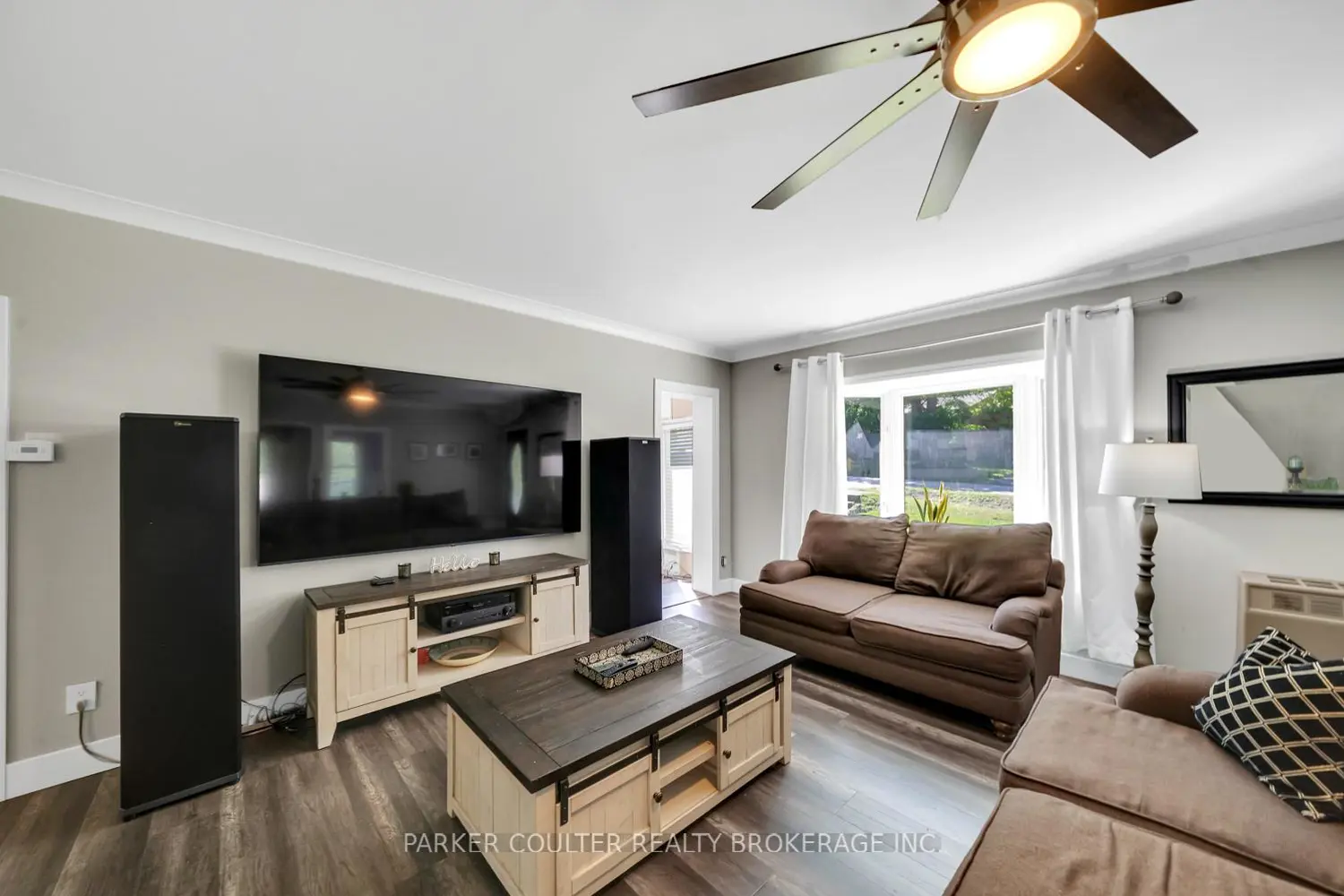 251 Mountain Avenue photo 4