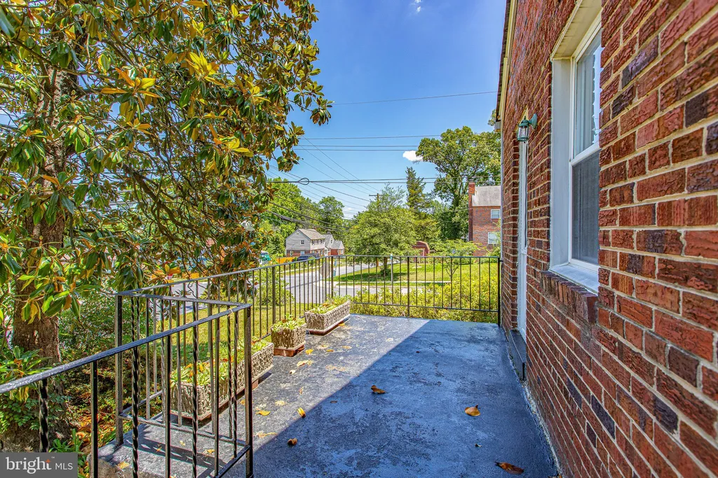 1714 61st Ave, Cheverly, MD 20785