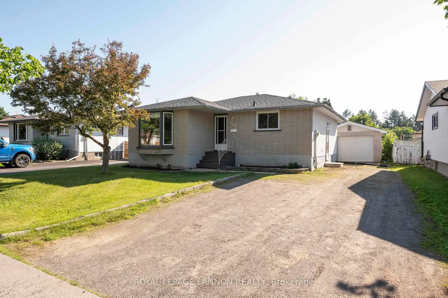103 Elron Cres