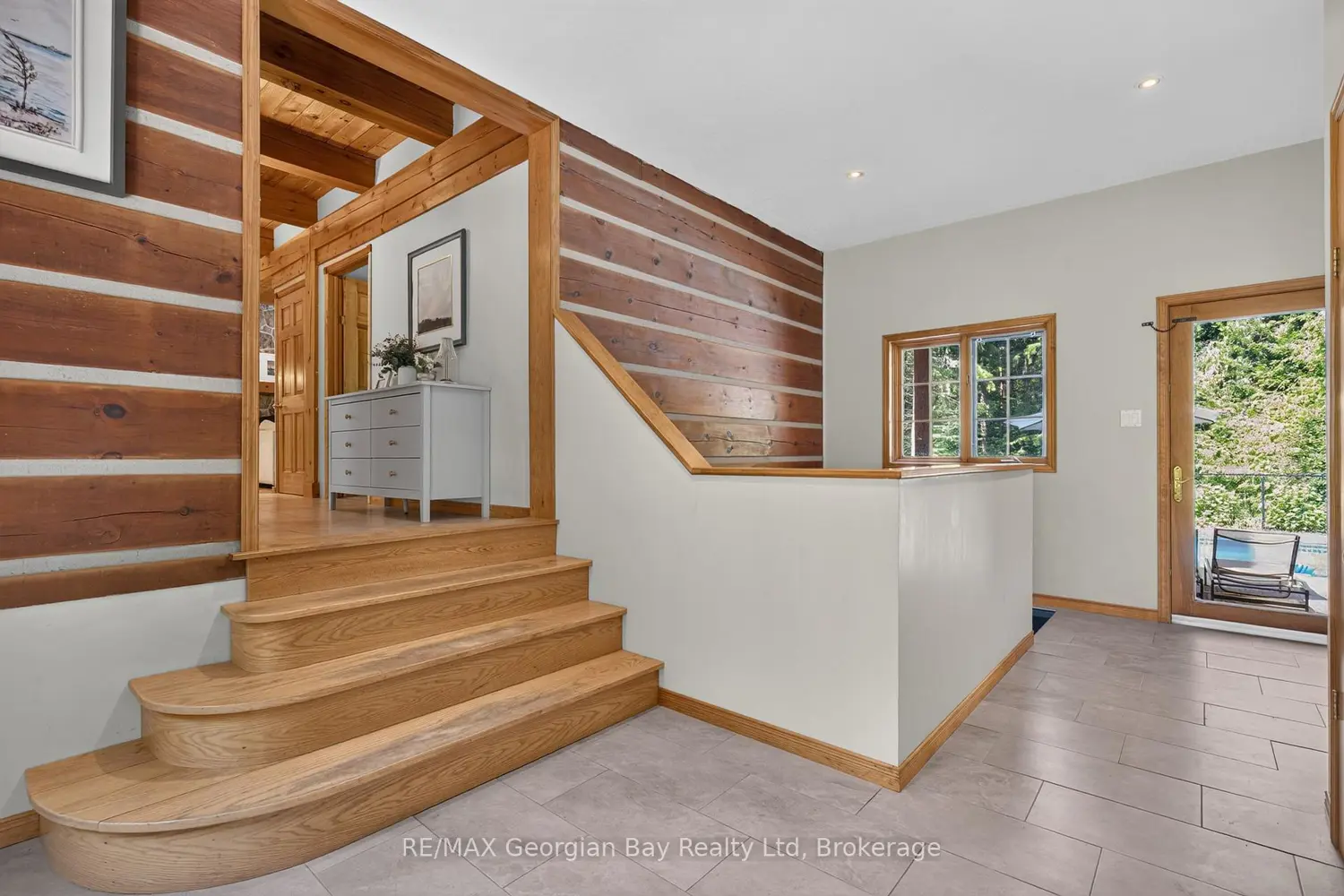 19 Kingfisher Crescent photo 2