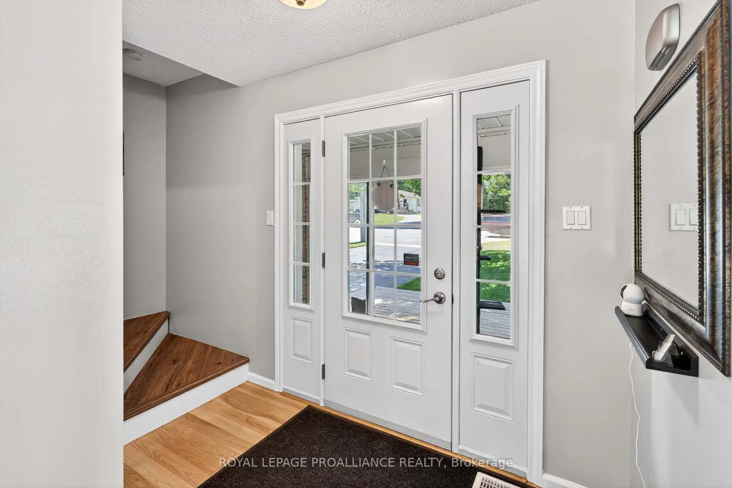 393 Stewart Boulevard photo 3