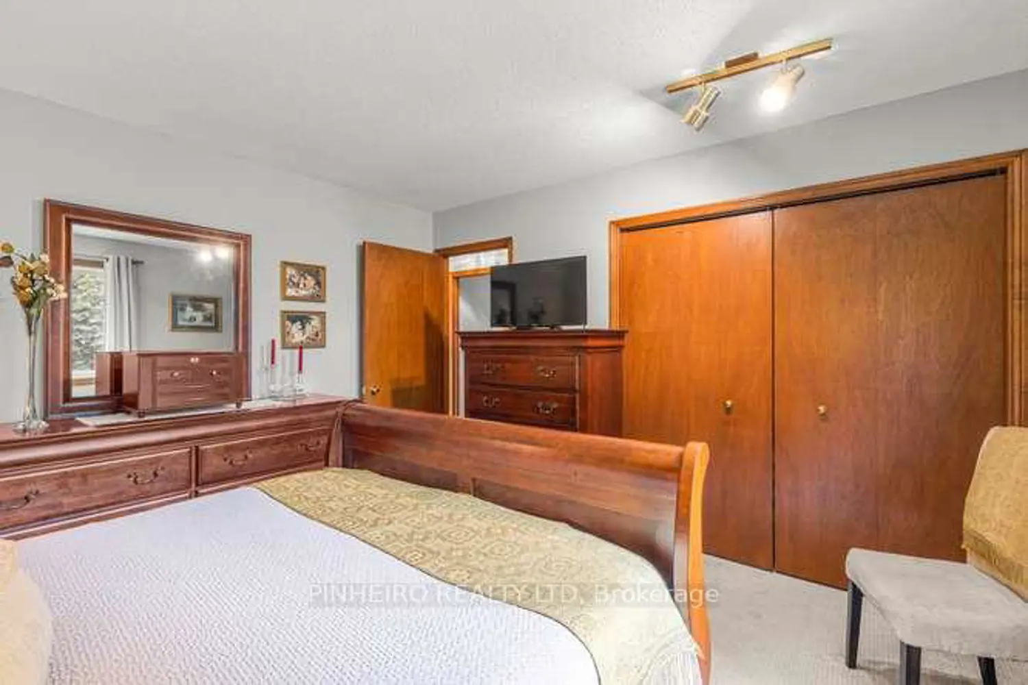 63 Condor Court photo 5