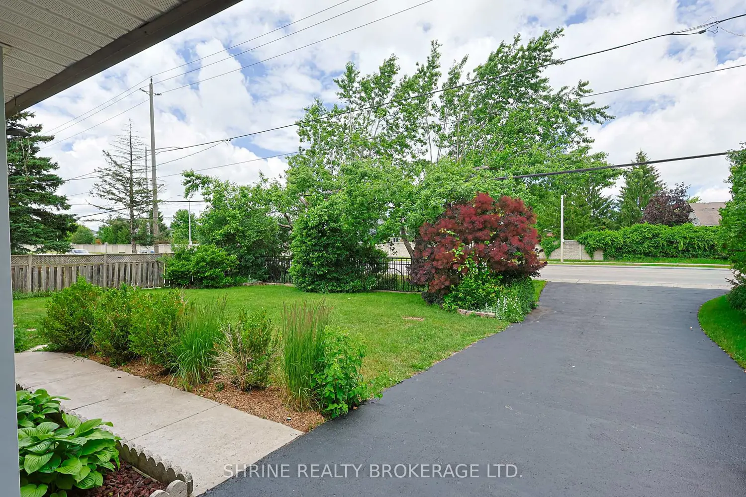 146 Fanshawe Park Road photo 2