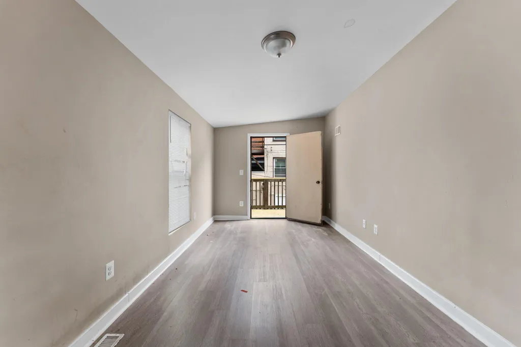 1210 E Eager Street, Baltimore, MD 21202 photo 4