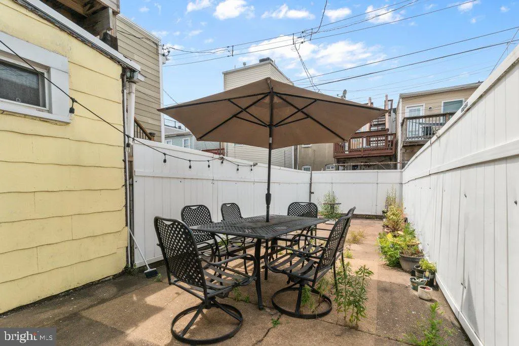 1430 Decatur Street, Baltimore, MD 21230