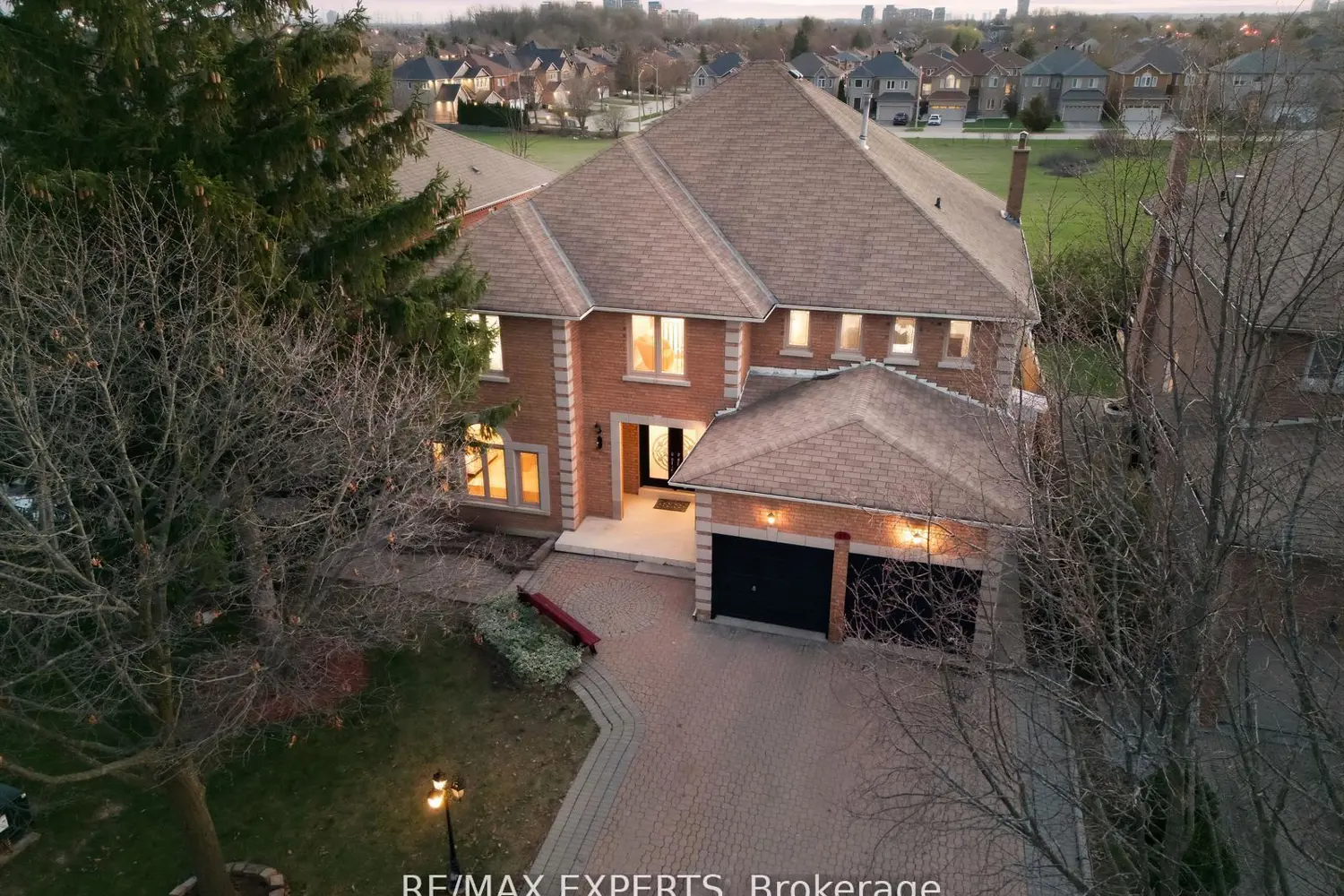 11 Horizon Court photo 2