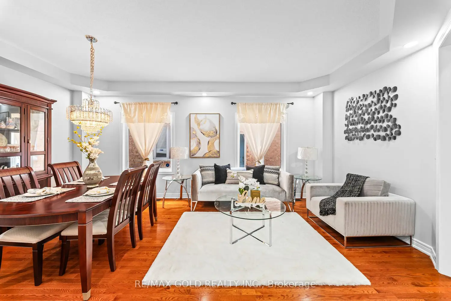 14 Dovehaven Crescent photo 4