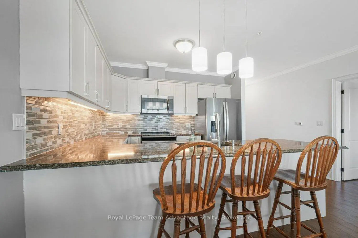 11C Salt Dock Road 303 photo 5