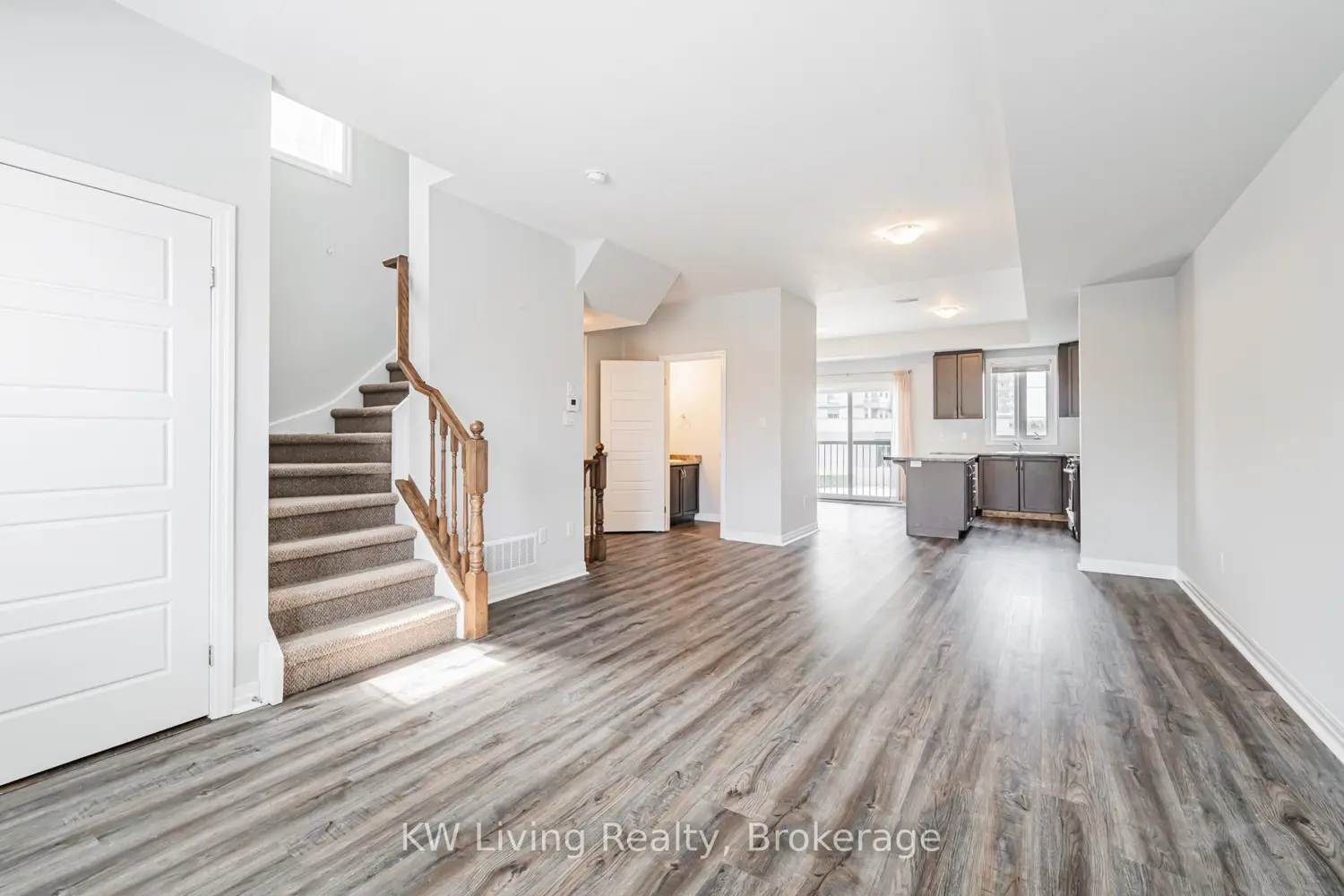 70 Plains Road 18 photo 5