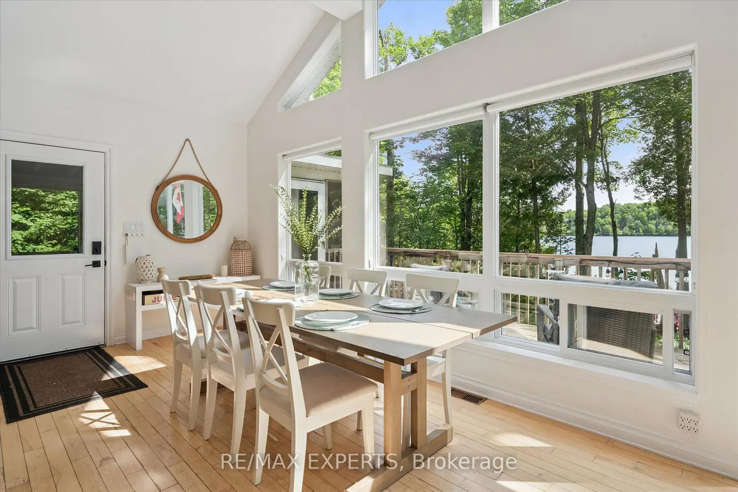 1007 Mccabe Road photo 5