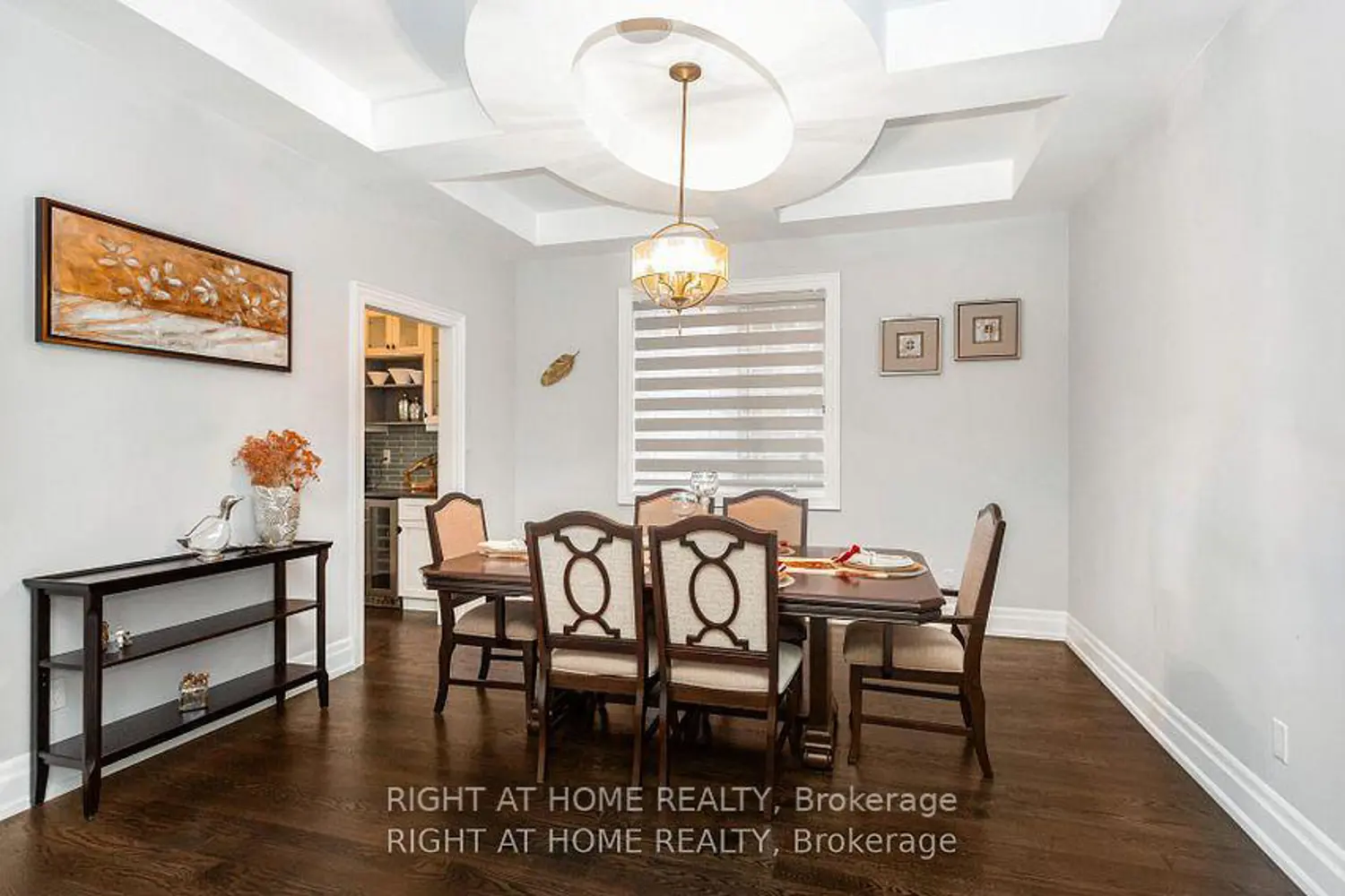 1220 Meredith Avenue photo 4