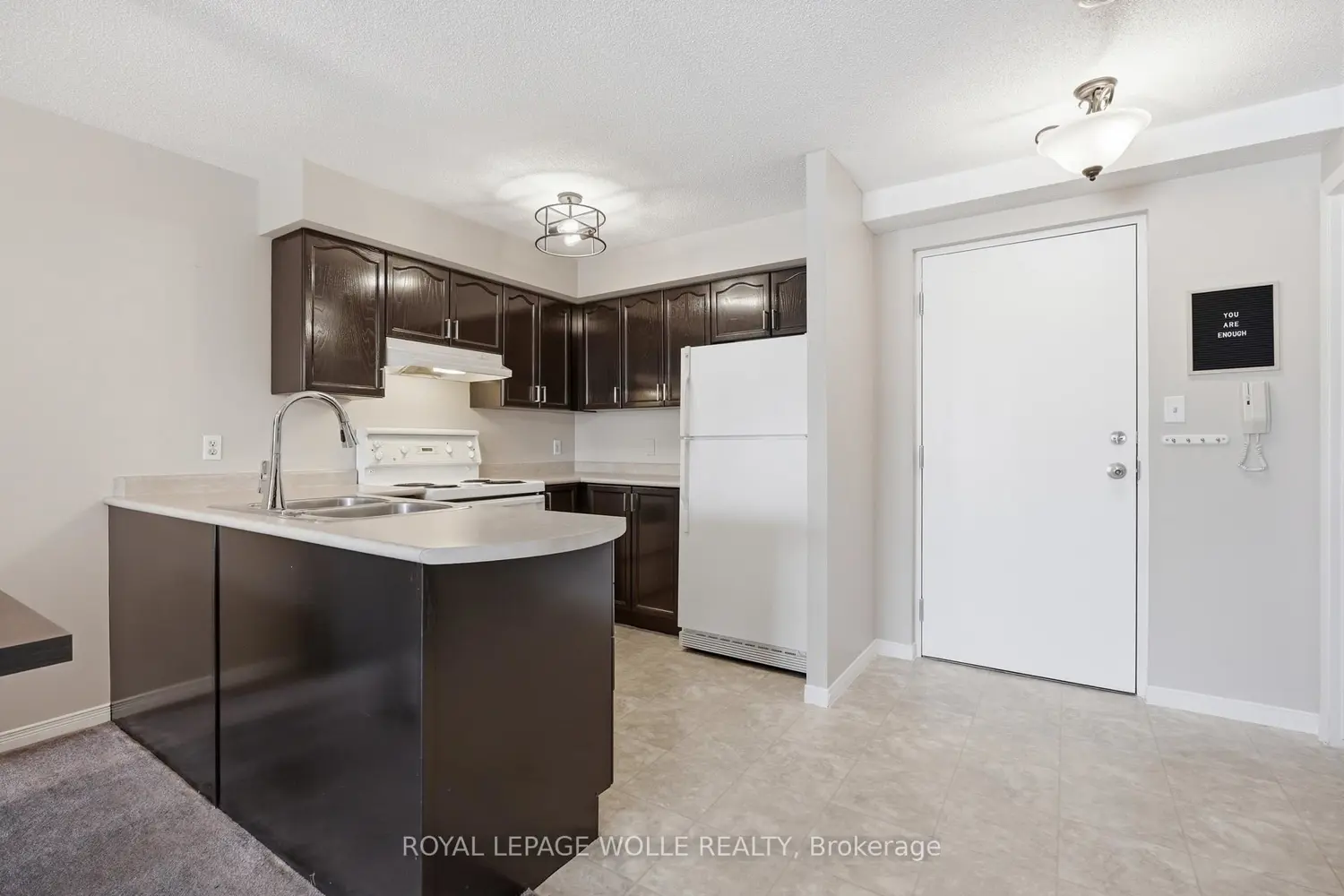 107 Bond Street 304 photo 5