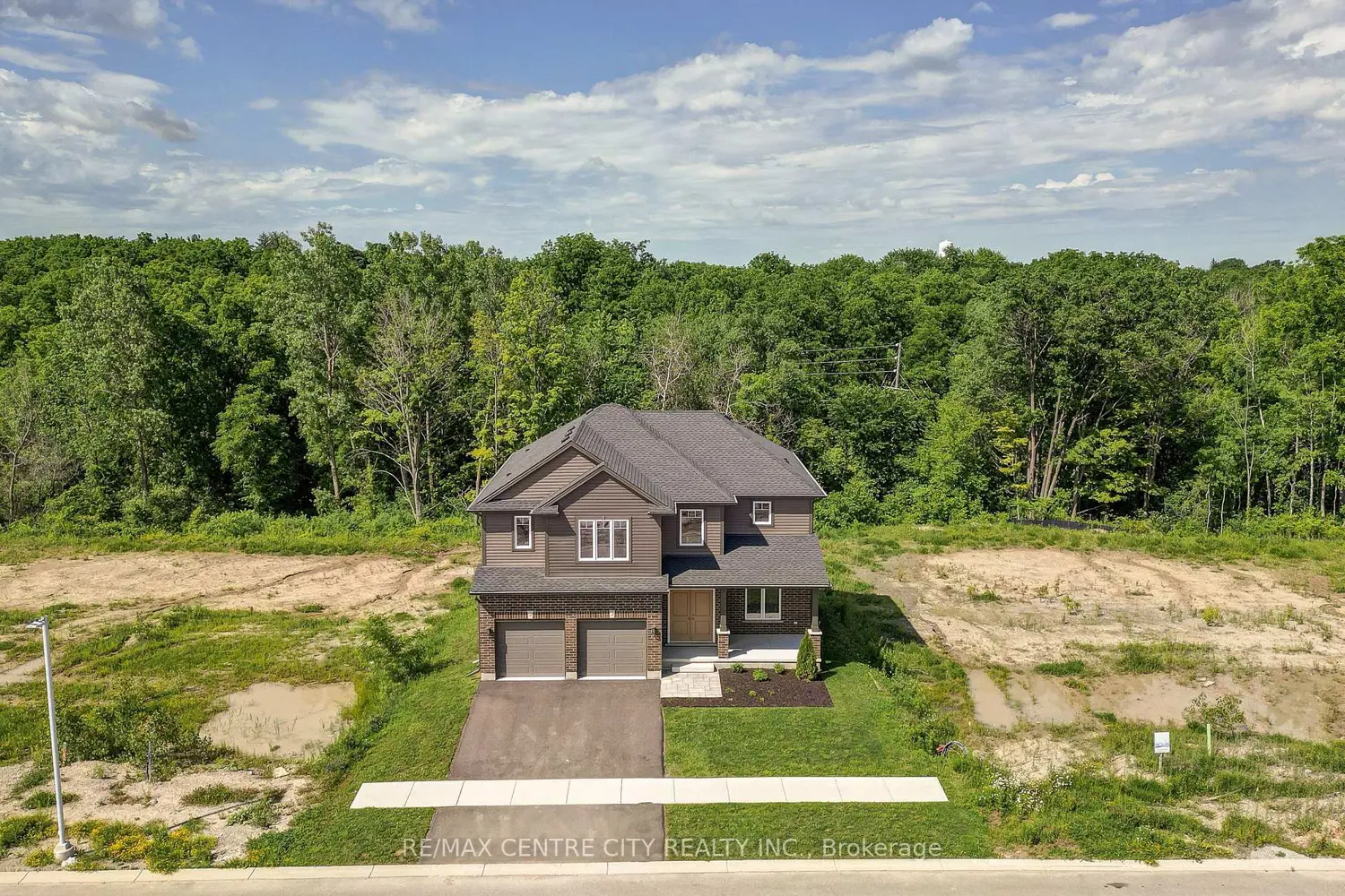 58 Aspen Parkway photo 2