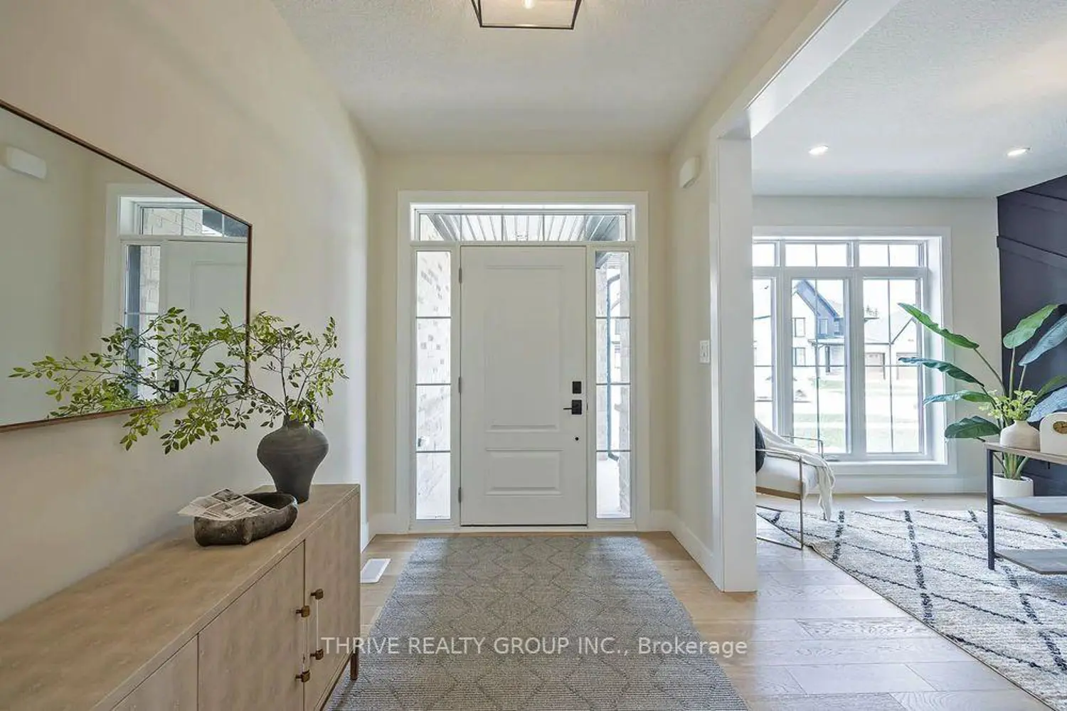 878 Lunar Drive photo 3
