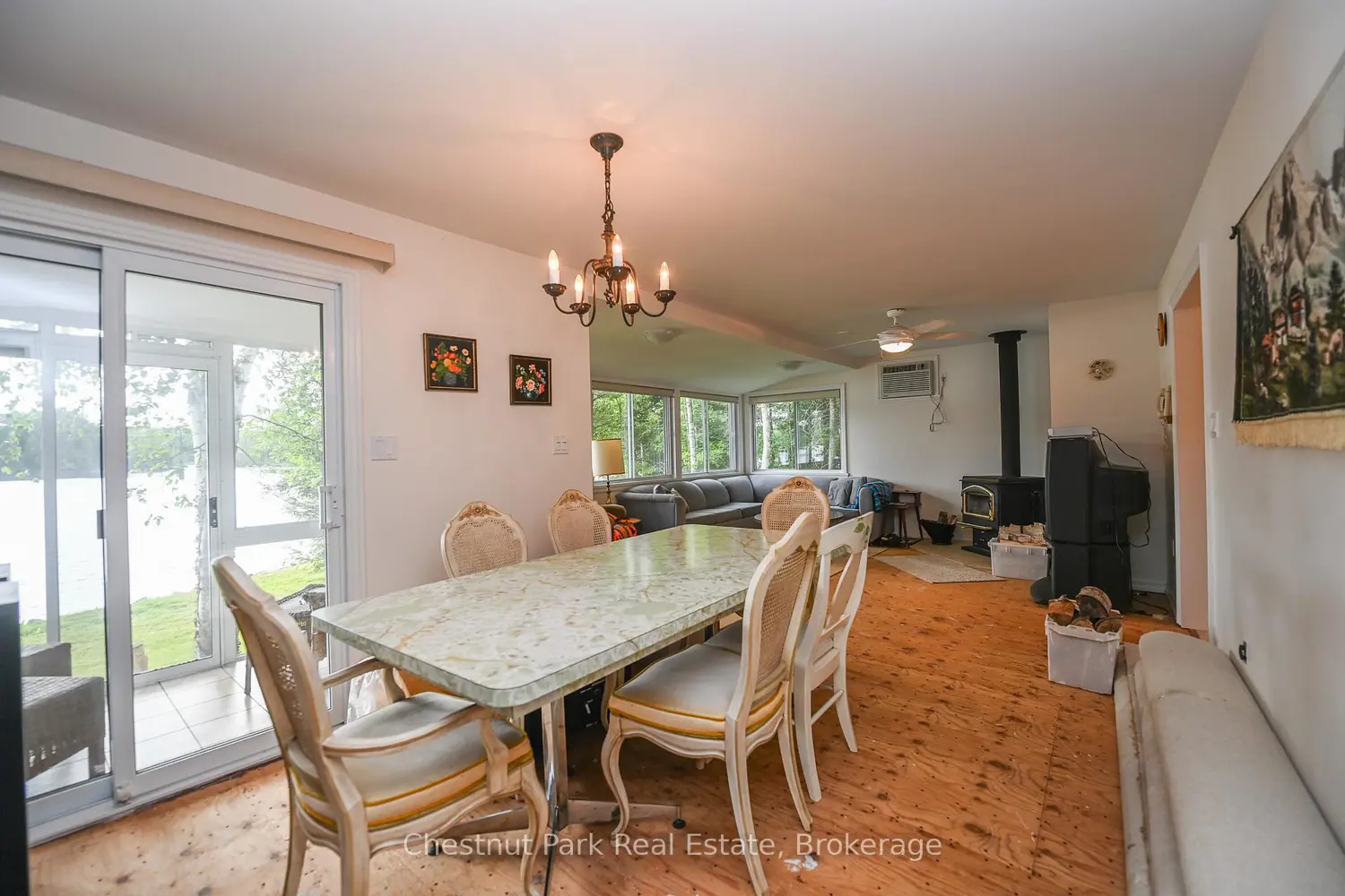 37 Willards Lane photo 5