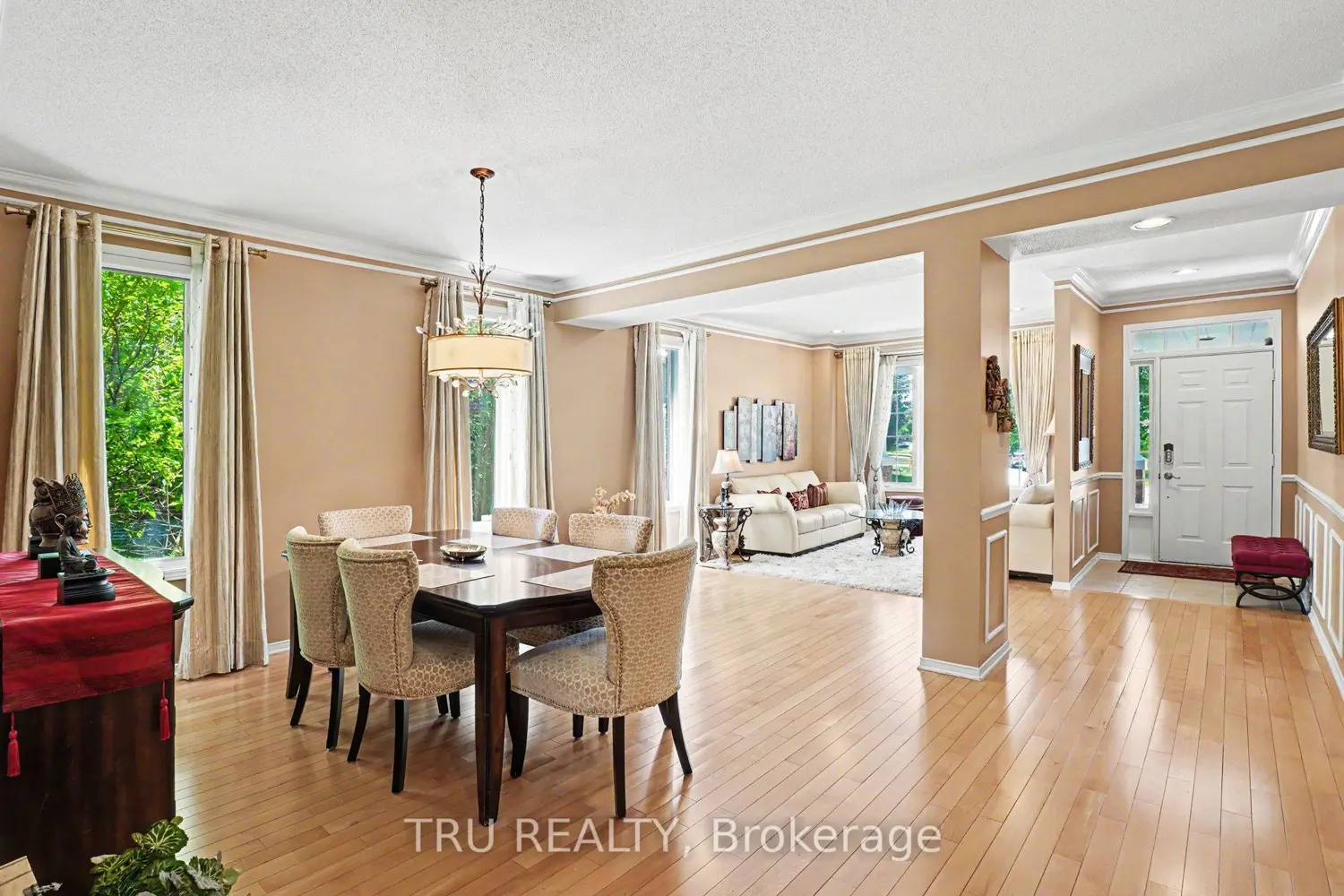 40 Cimarron Crescent photo 5
