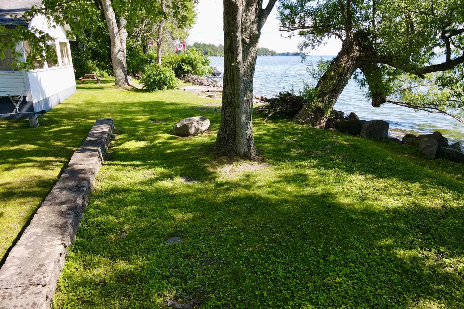 2636+ Lakeshore Drive photo 2