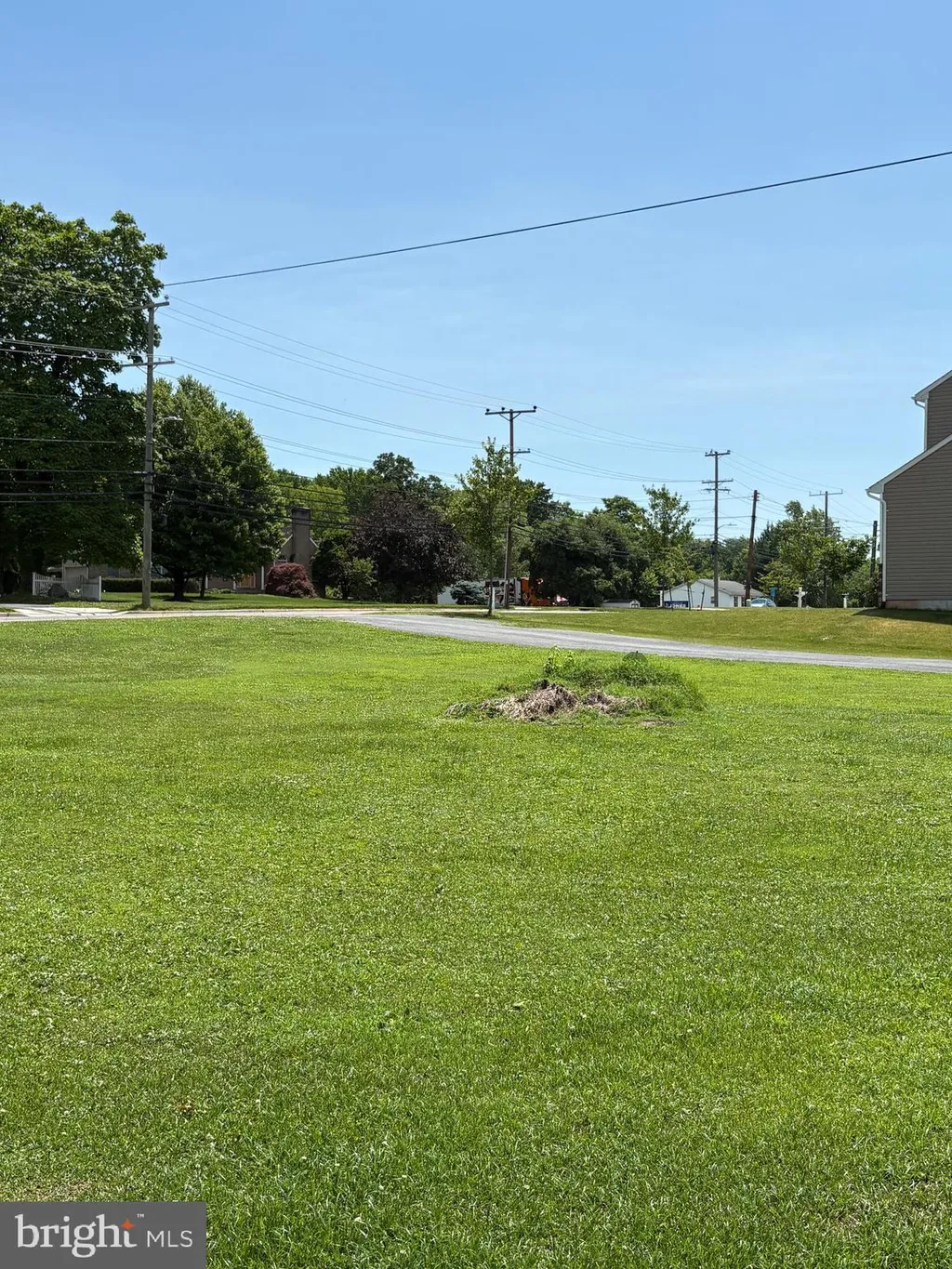 330 Back River Neck Road, Baltimore, MD 21221 photo 3