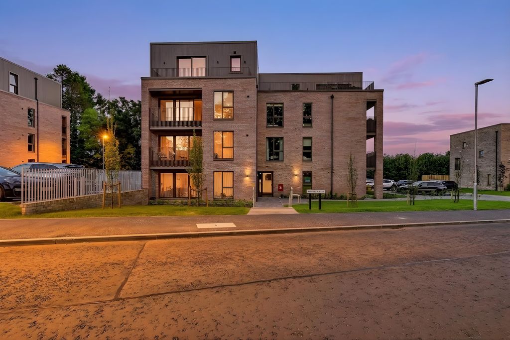 2 bed flat for saleG/3, 5 Normal Avenue, Jordanhill Park G13