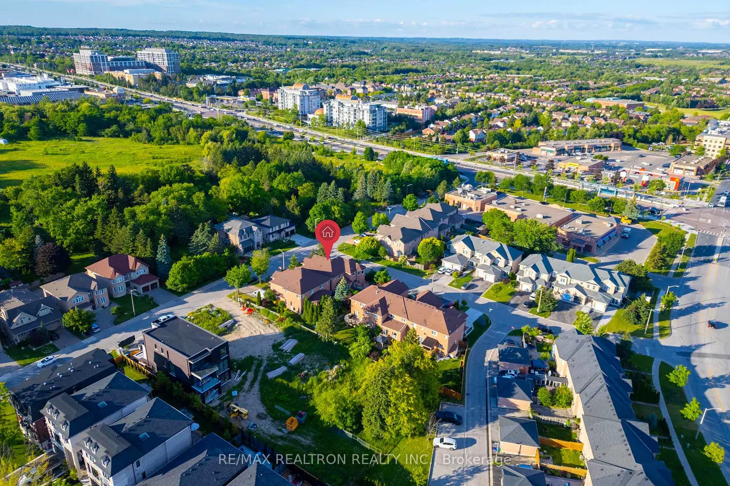 19 Naughton Drive photo 2