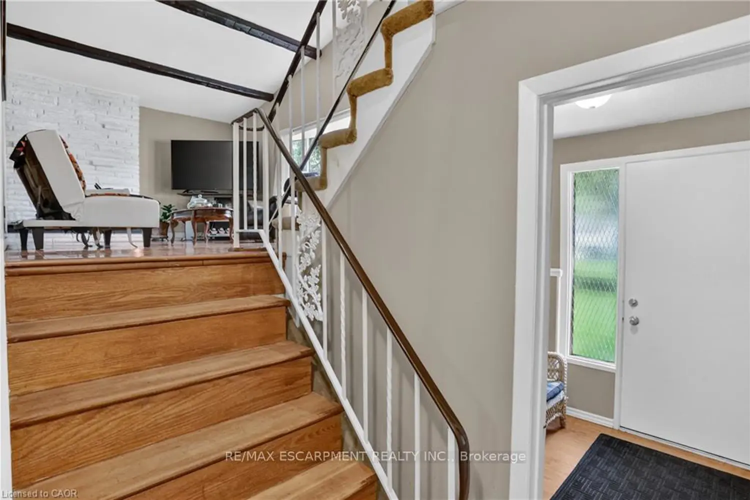 124 Mumby Road photo 2