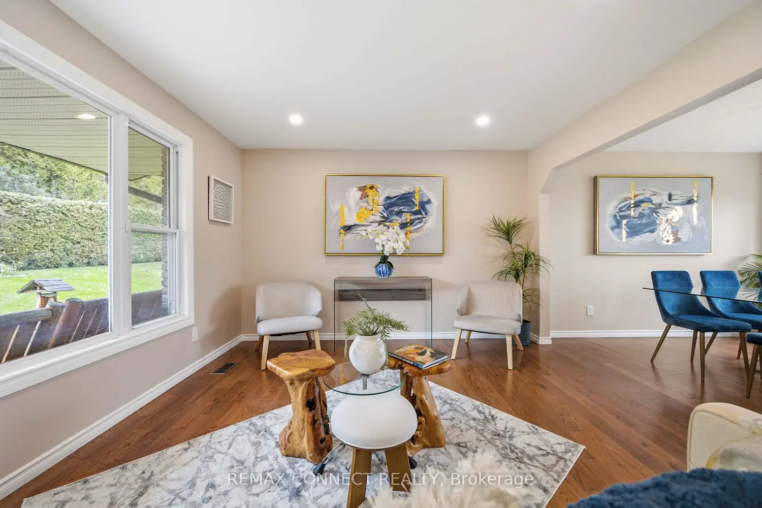 36 Helen Drive photo 4