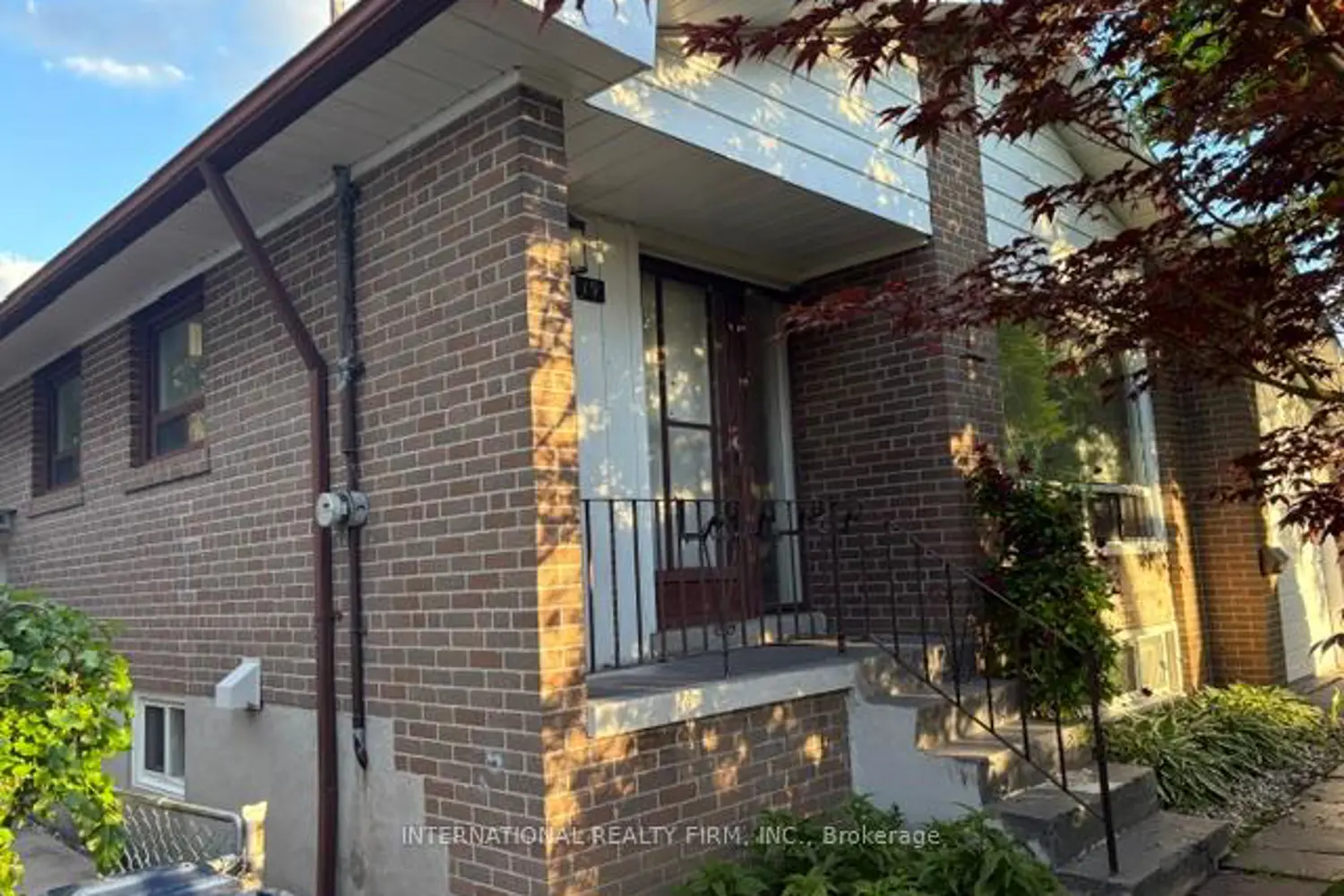 19 Windover Drive photo 2