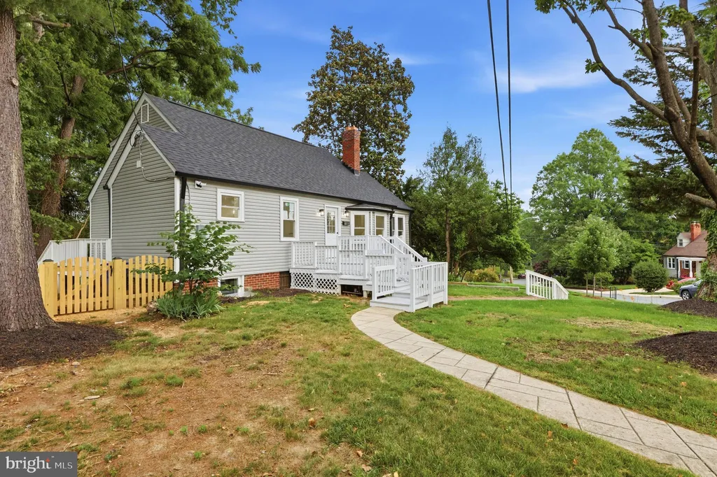 805 Langley Drive, Silver Spring, MD 20901 photo 3