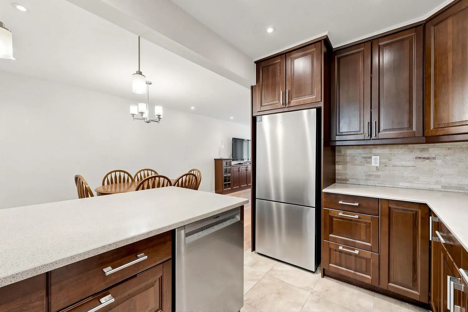 25 Collinsgrove Road 141 photo 3