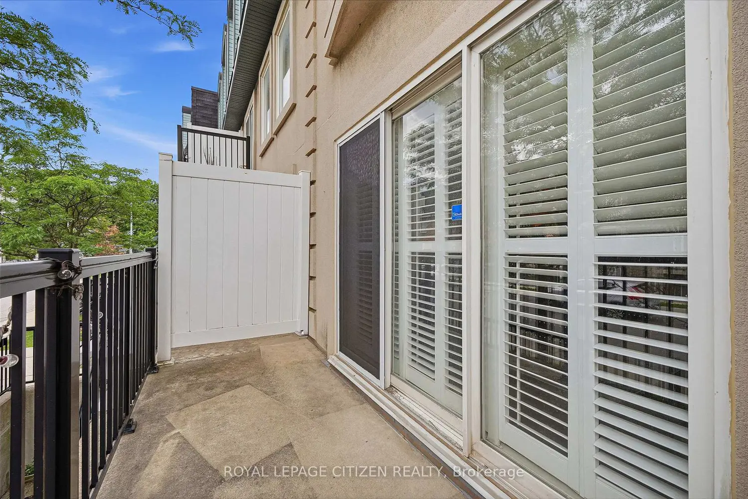 75 George Appleton Way 2048 photo 3