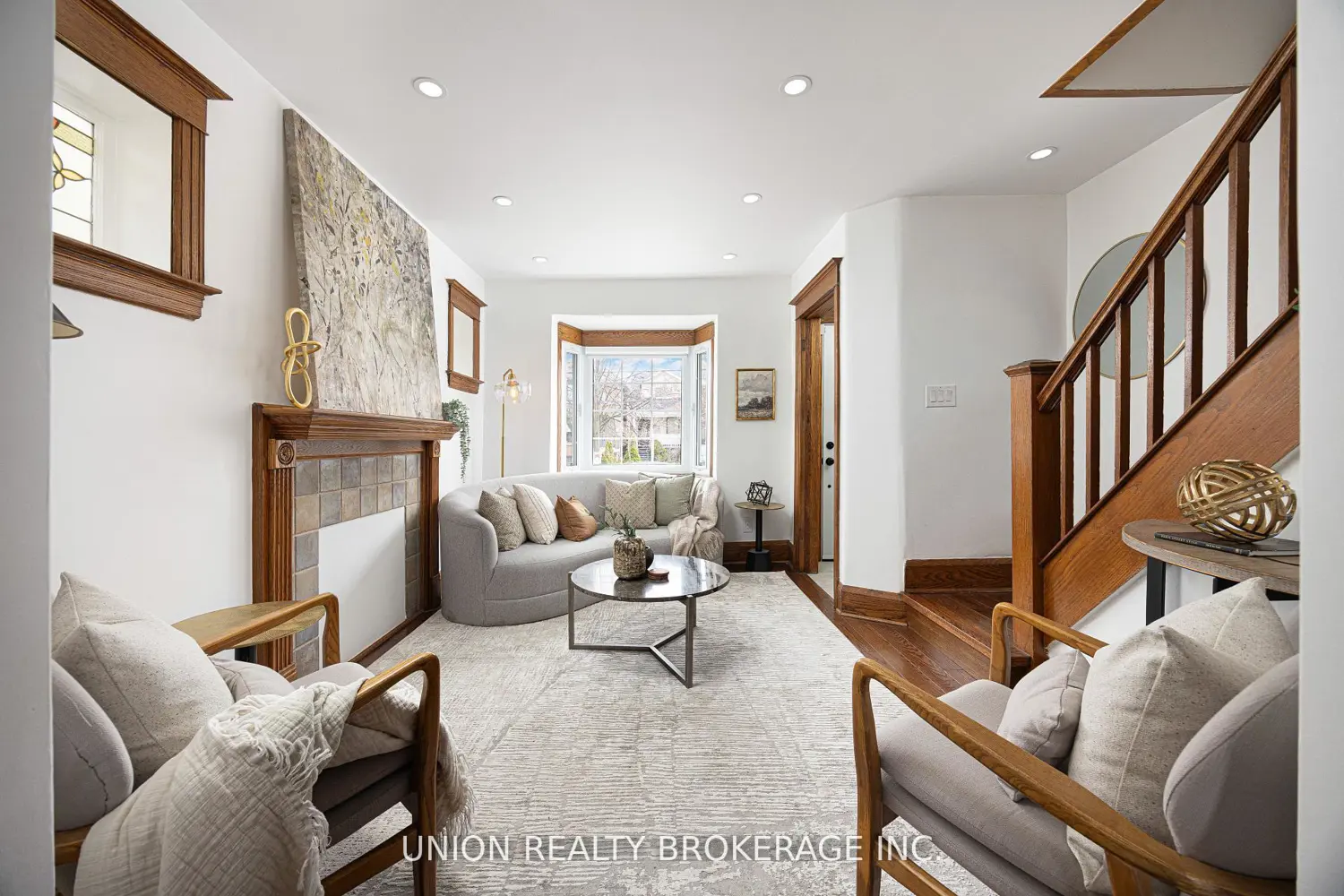154 Blantyre Avenue photo 3