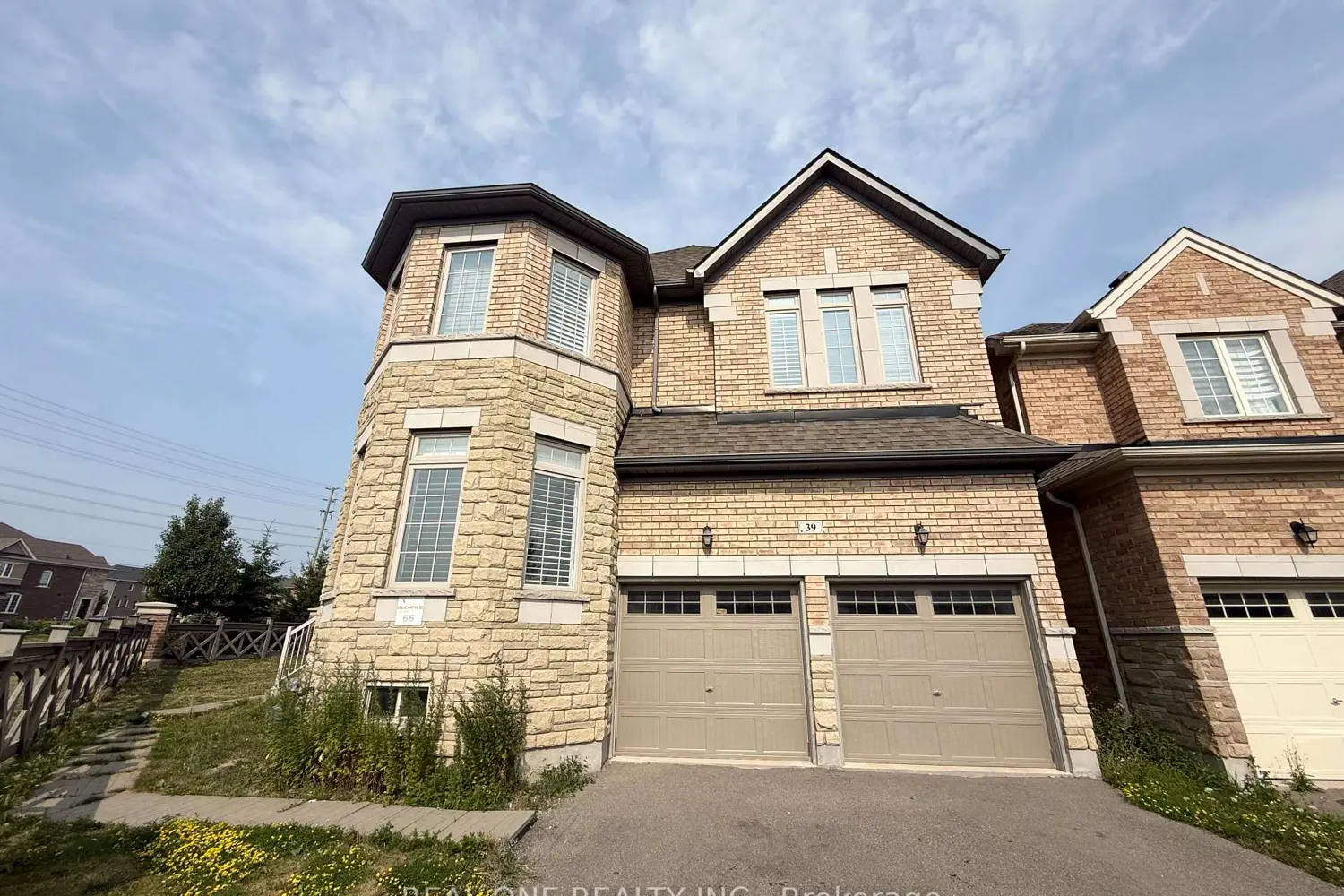 39 Mowder Drive photo 2