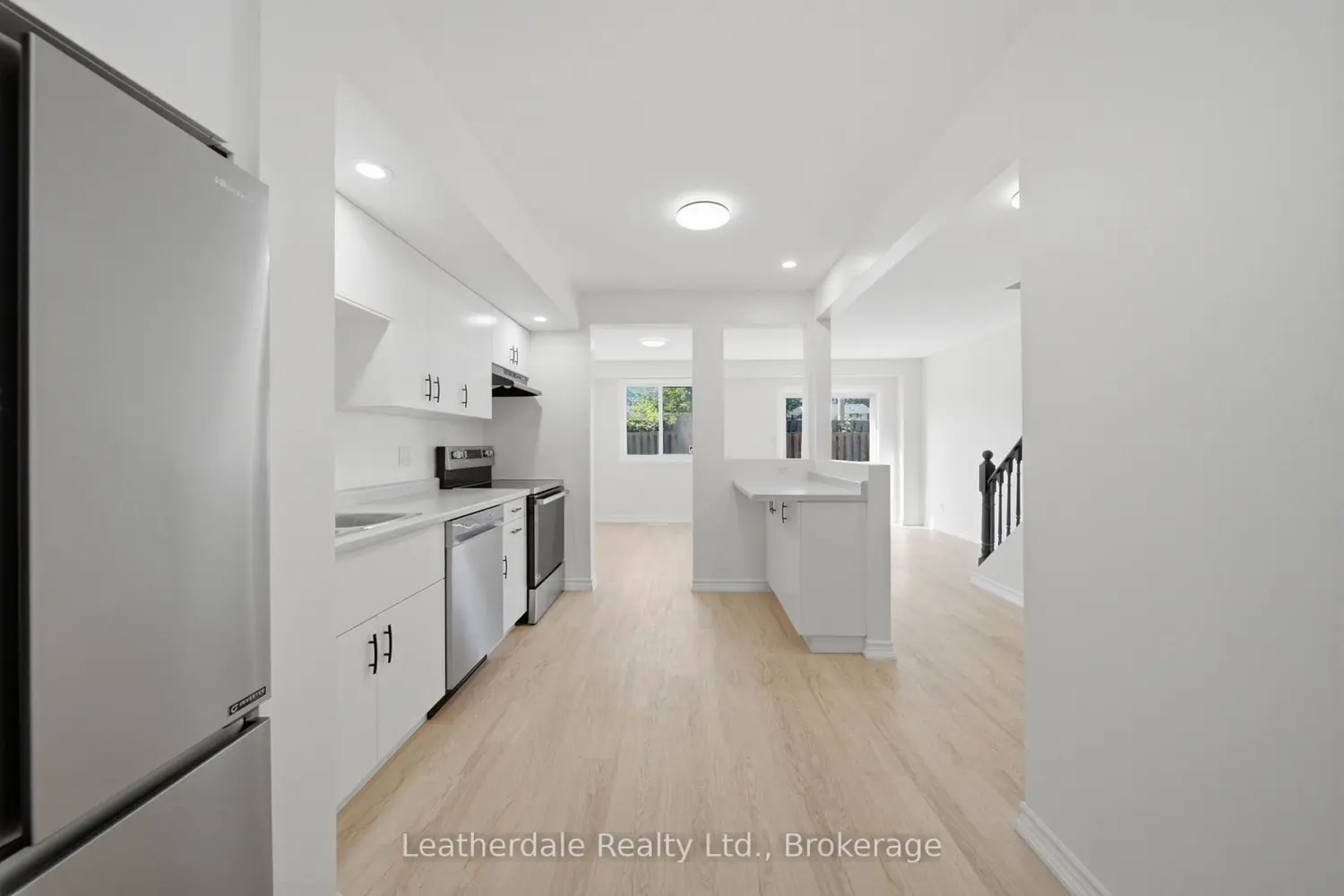 325 West Street 21 photo 3