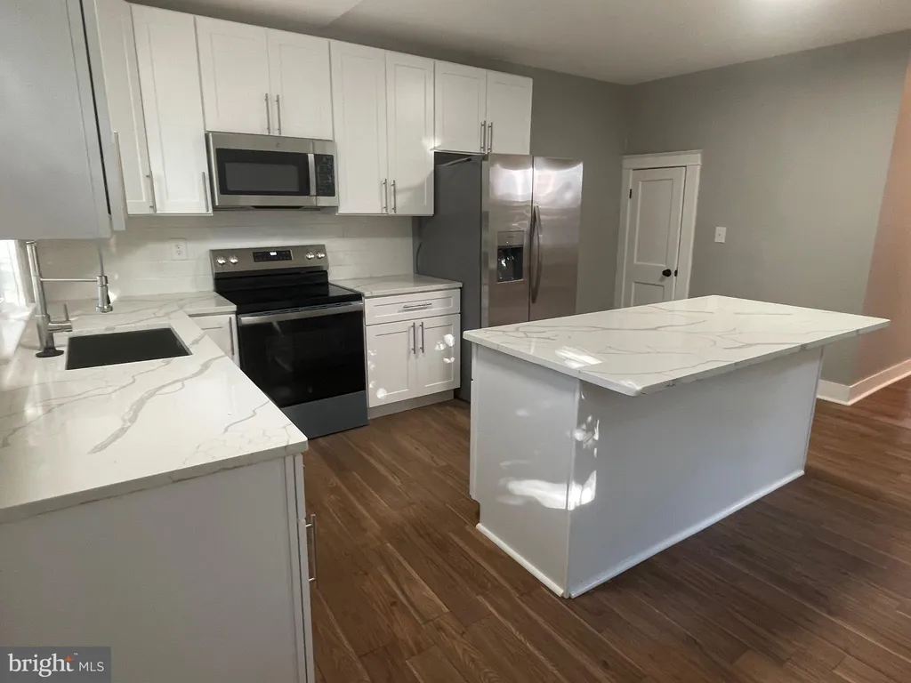 416 Walcott Road, Baltimore, MD 21206 photo 3