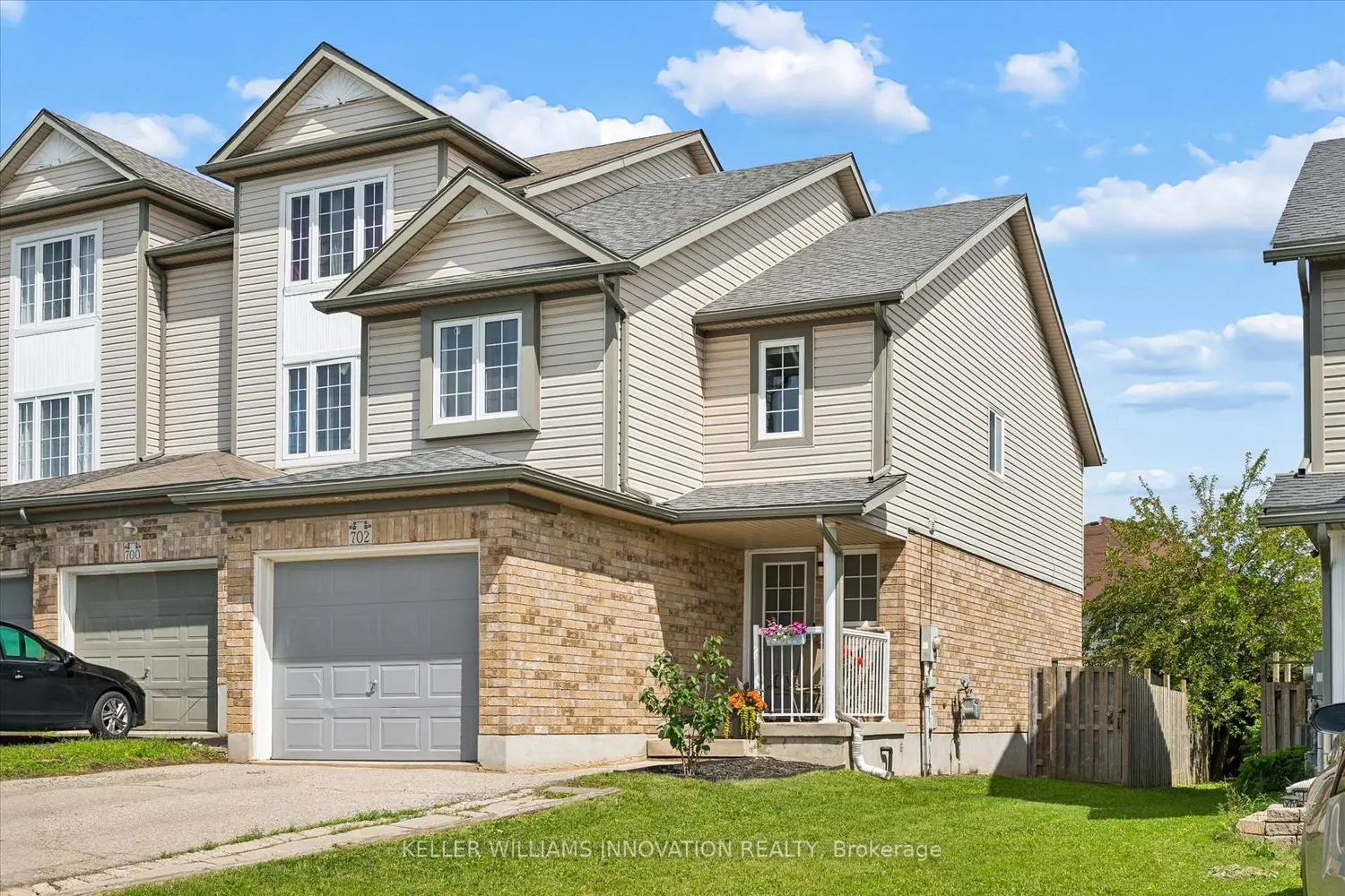 702 Activa Avenue photo 2