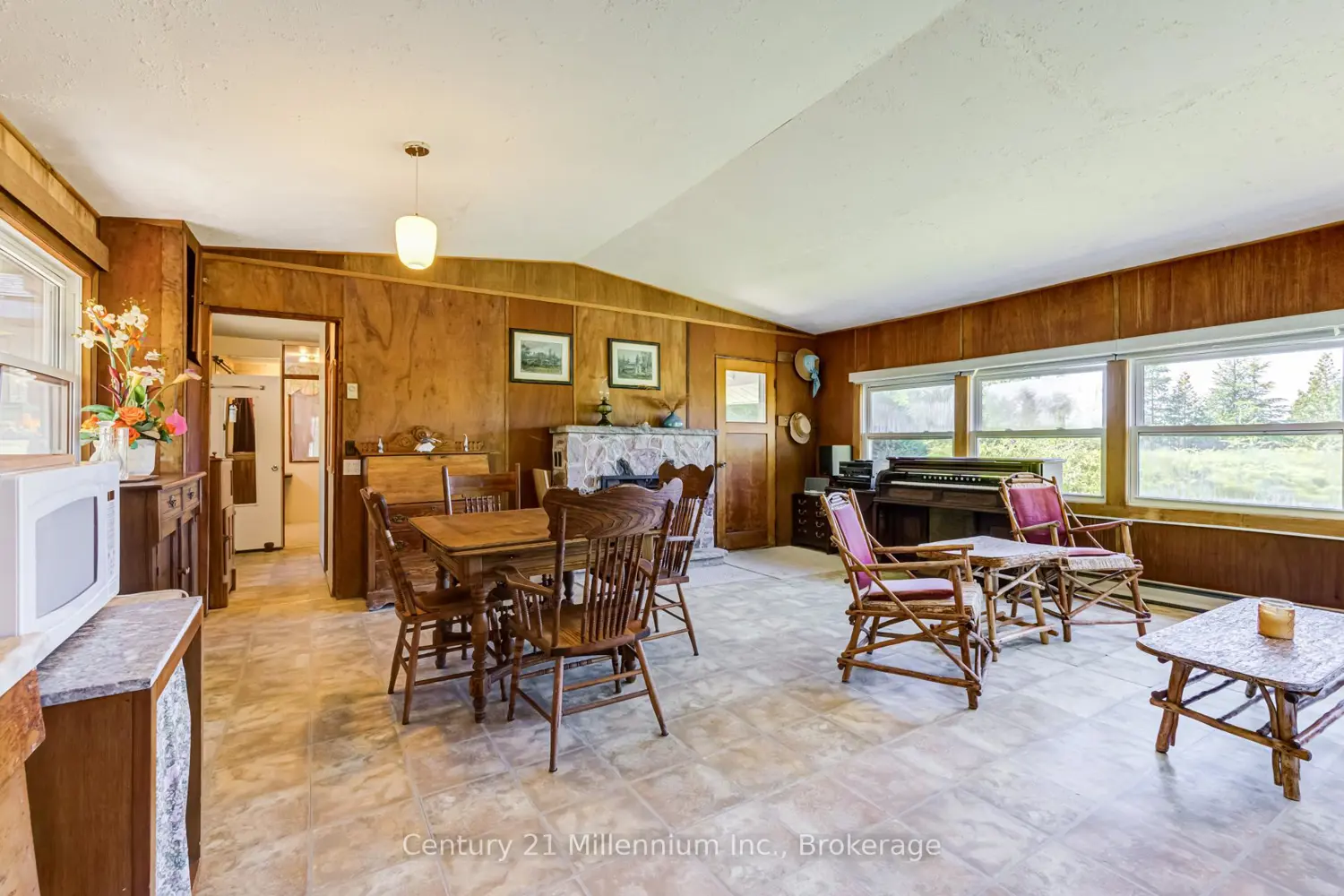 503 Bay Street photo 5