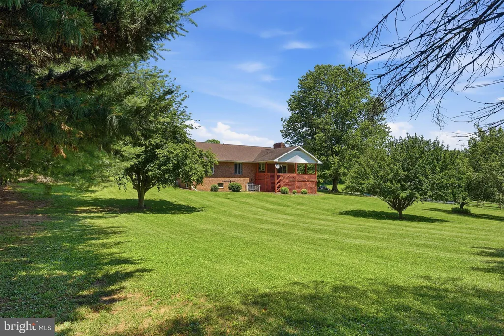 10208 Mar Rock Drive, Hagerstown, MD 21740