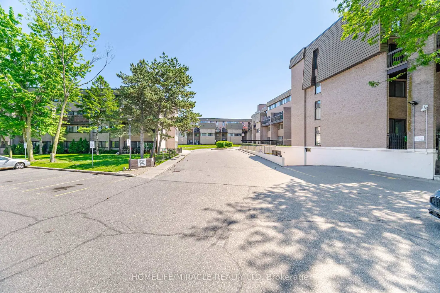 2095 Roche Court 137