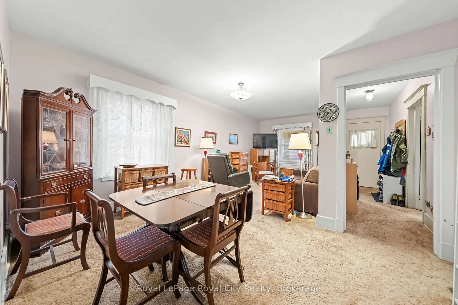 9 Stull Avenue photo 5