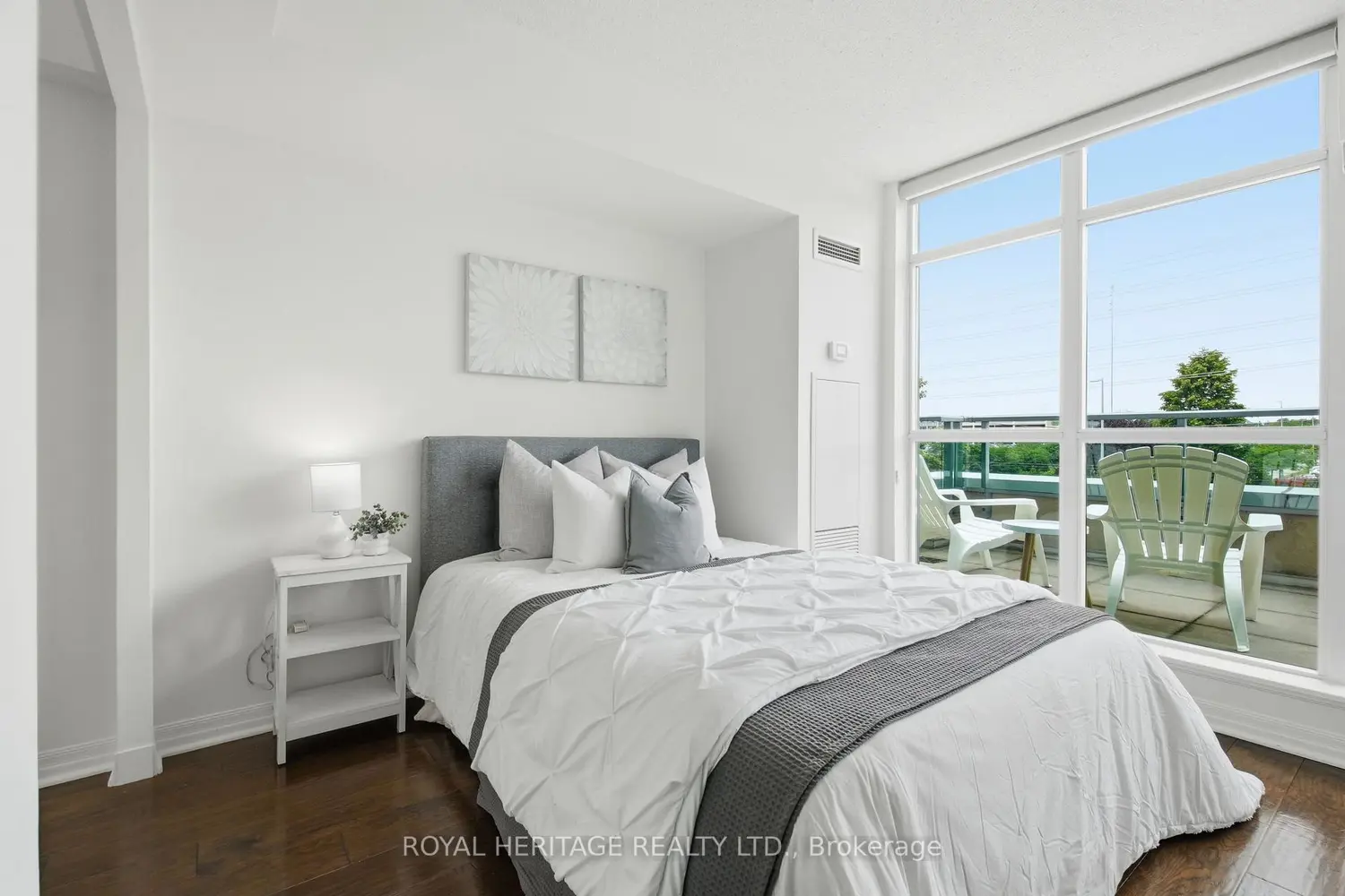 1600 Charles Street 311 photo 2