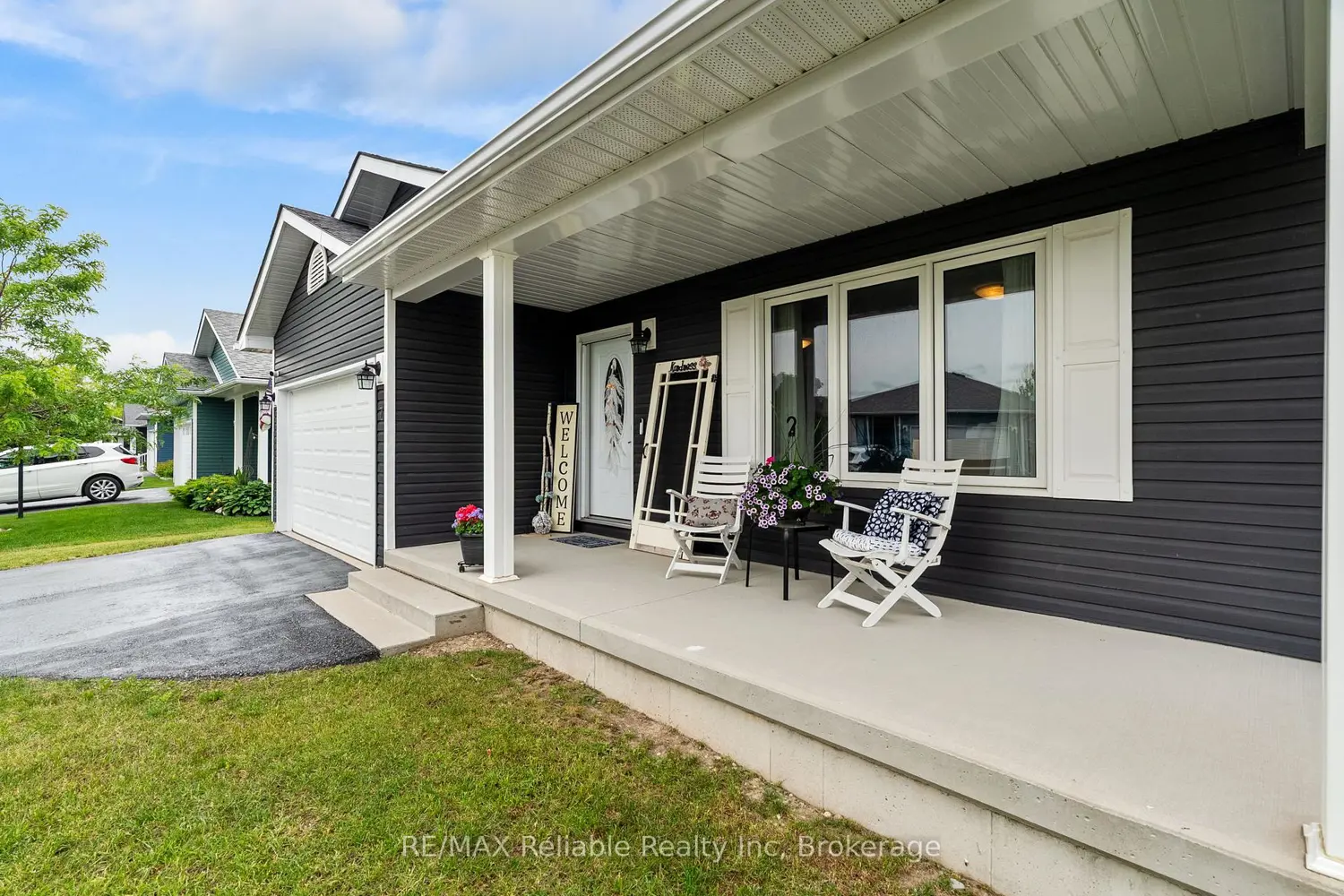 7 Windward Way photo 2