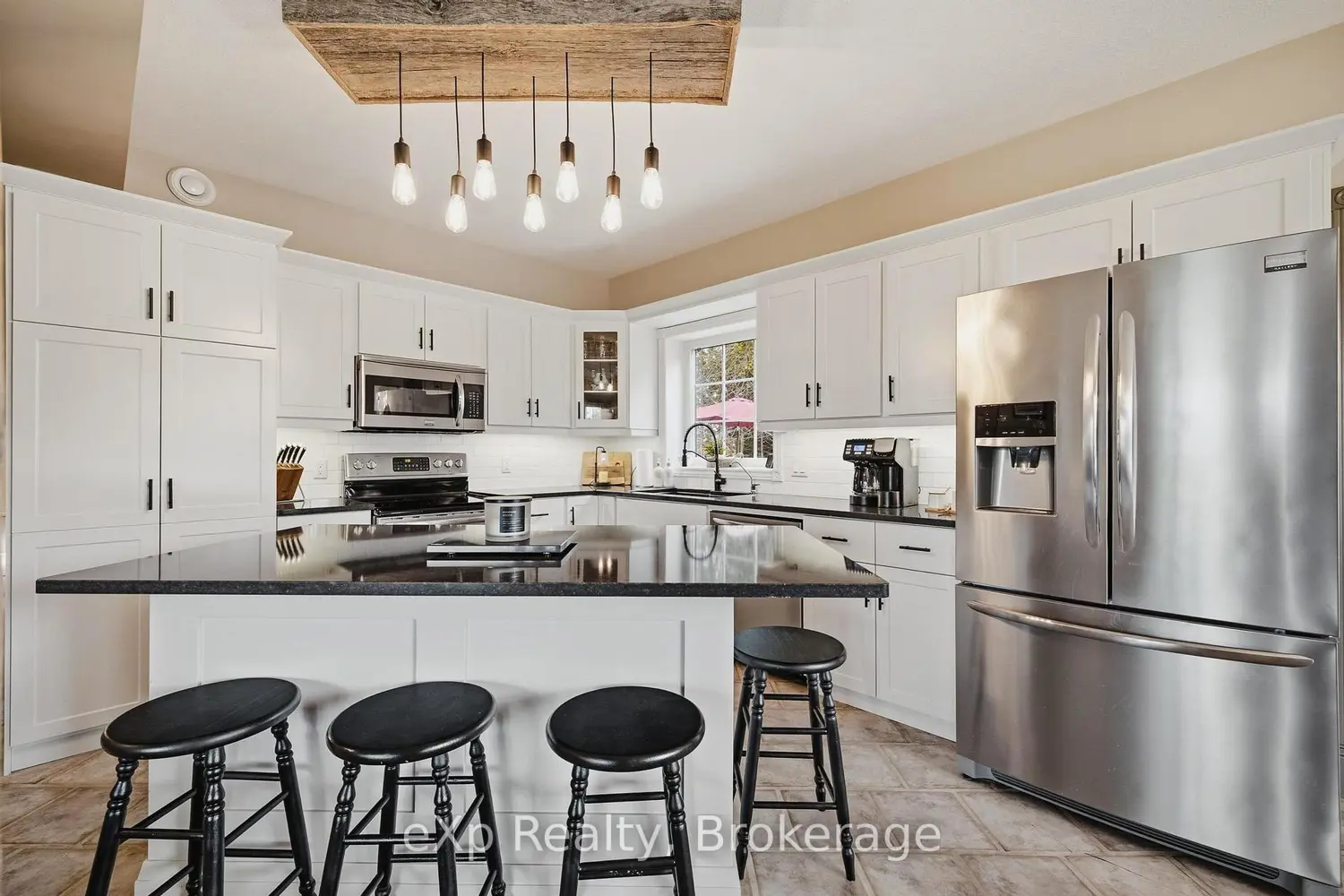 226421 Southgate 22 Road photo 5