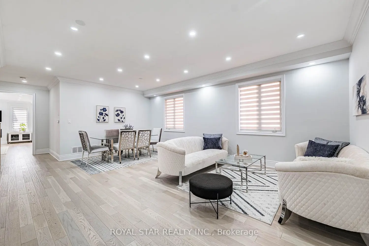 114 Folgate Crescent photo 4