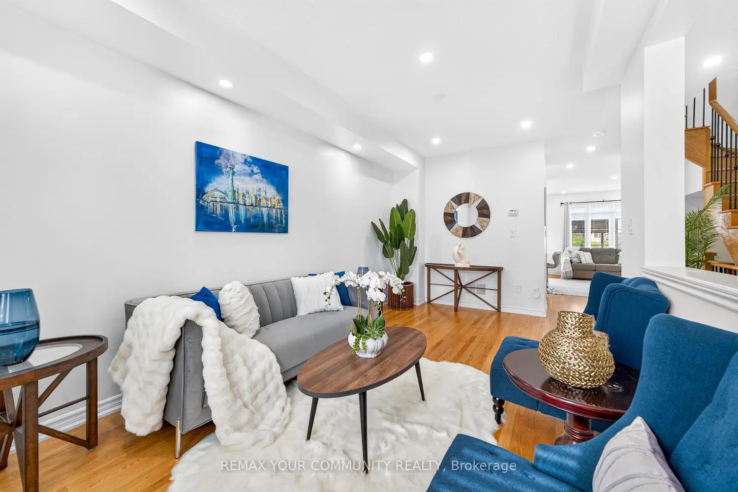 108 Sunset Terrace photo 2
